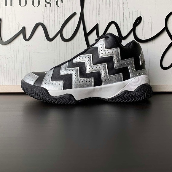 Converse, Black and Silver Sneakers - Picture 4 of 13